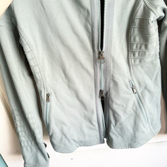 Athleta Full Asymmetrical Zip Moto Jacket Minimalist Gray Textured Details M - Picture 11 of 16